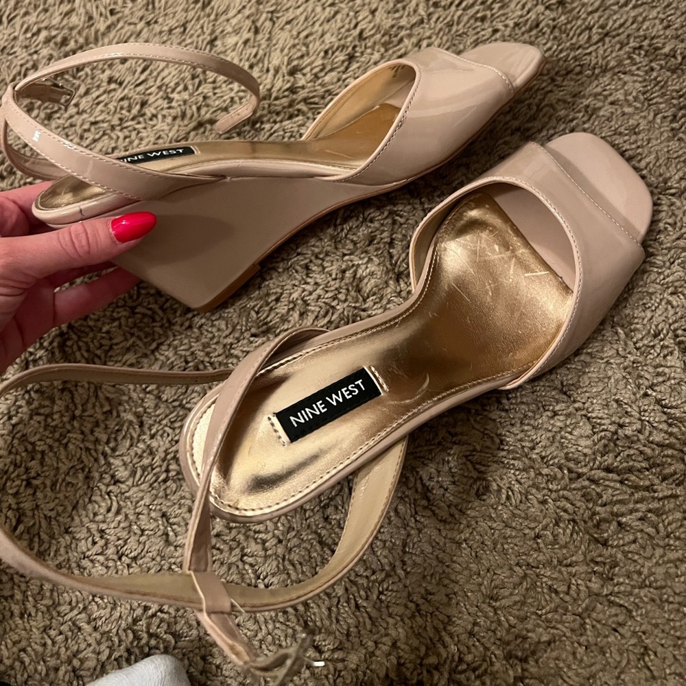 Nine West nude wedges